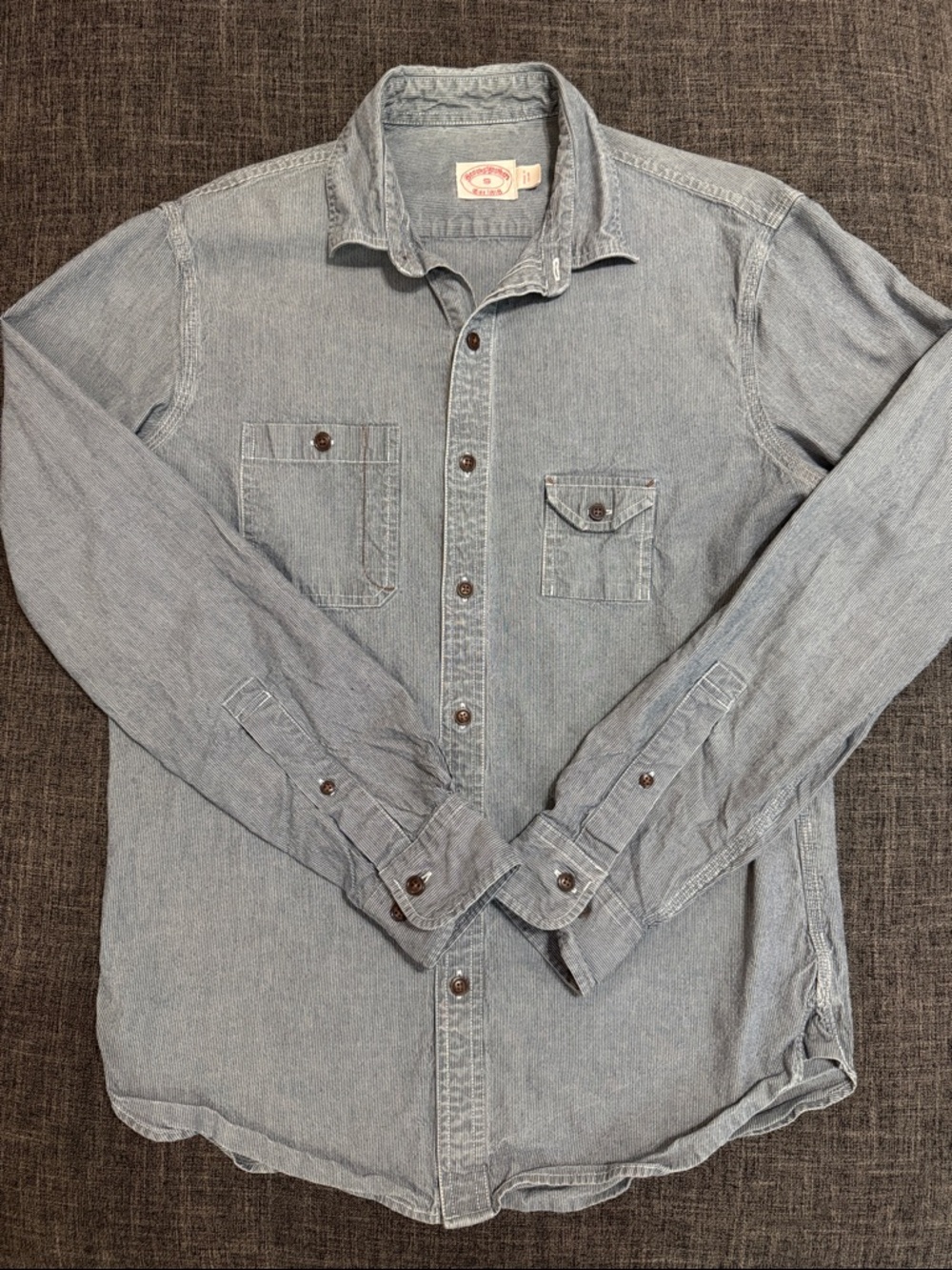 Brooks Brothers Blue Chambray Button Down Shirt Men’s Small Cotton Workwear